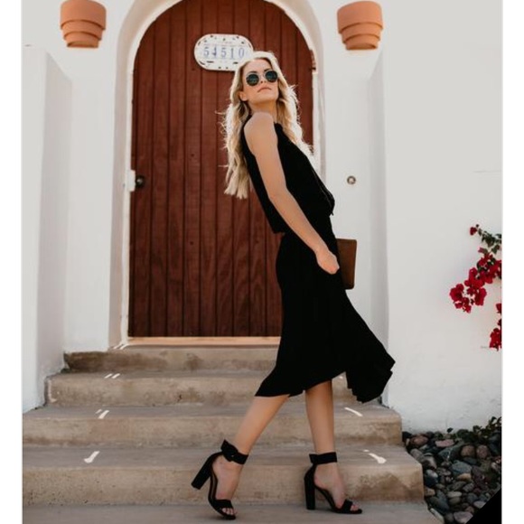 ✨Briella Black Faux Suede Ankle Strap Heel - Picture 5 of 8